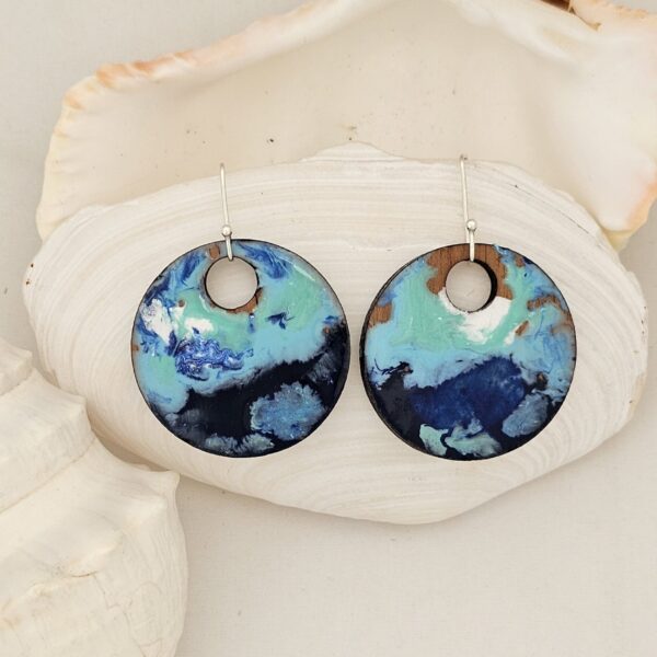 Round Ocean blue discs silver wire earrings